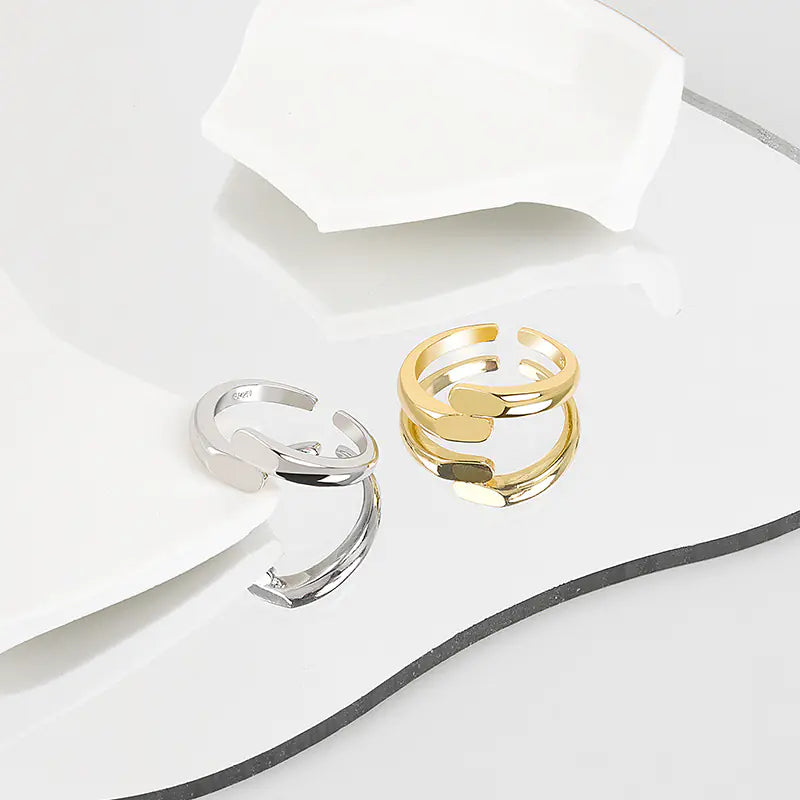 Minimalist Elegance | The Signature Line Ring